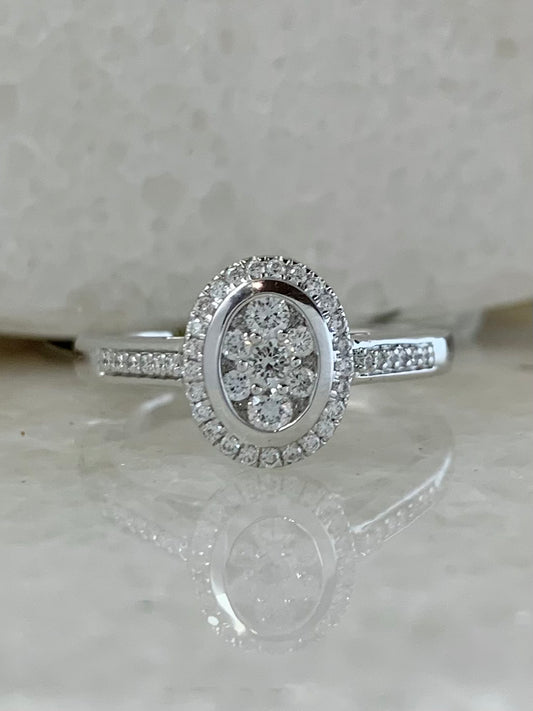 Diamond Oval Cluster Ring 0.33ct